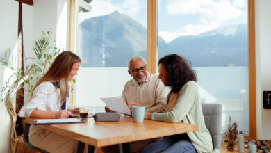 Start Strong: Our Top 10 Tips for Financial Success in 2025