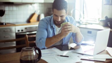 Real estate investment, buying a home in a downturn