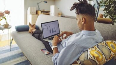 Why Young People Should Be Investing Right Now