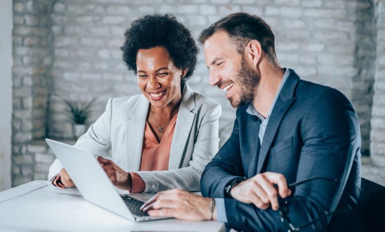 How Dual-Income Couples Are Shaping Spending Habits How Dual-Income Couples Are Shaping Spending Habits