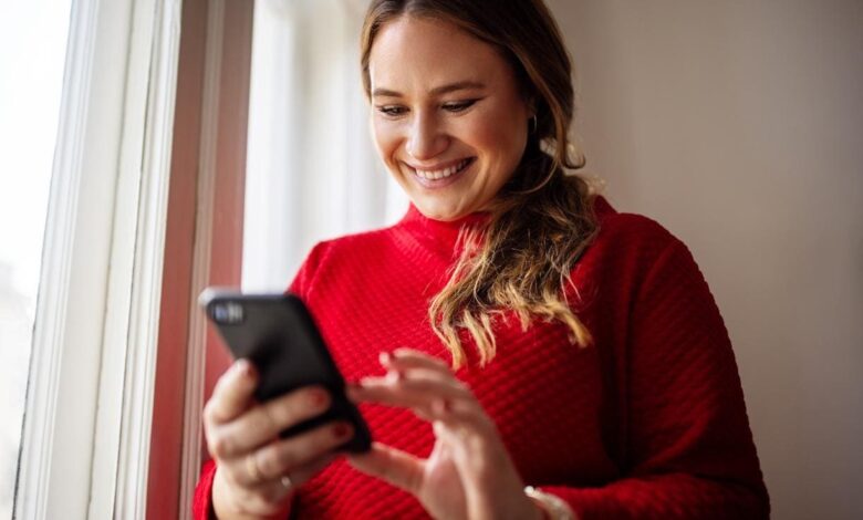 How Social Media Impacts Consumer Buying How Social Media Impacts Consumer Buying