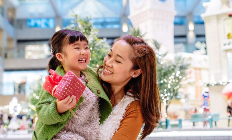 Great Financial Gifts for Kids for the Holidays Great Financial Gifts for Kids for the Holidays