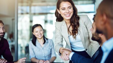 Entrepreneurship in Australia and the United States: Contrasts in attitudes and perceptions, and insights from successful Australian ventures