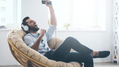 10 Audiobooks Every Entrepreneur Must Listen To