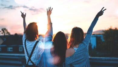 The new 2024 financial trend that has Gen Z Aussies ‘loud budgeting’