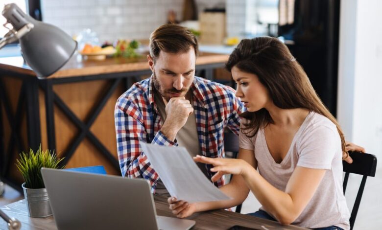 2 tips to talk about money with your partner 2 tips to talk about money with your partner