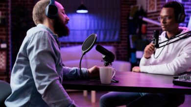 The Best Side Hustle Podcasts [2025]: Learn from the Experts