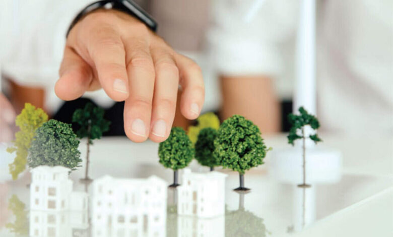 Is this the right time to invest in real estate? Is this the right time to invest in real estate?