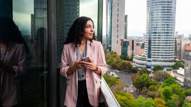 Pros and Cons of a Career in Wealth Management Pros and Cons of a Career in Wealth Management
